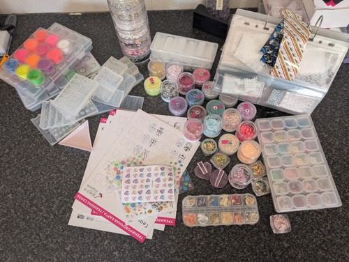 Nail tech - nail, bundle