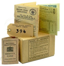 1940s/WW2 Replica History Set