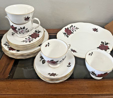 25 pcs. Colclough Bone China