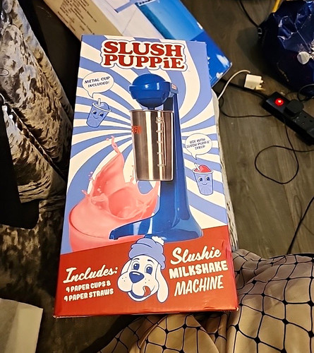 Slush puppie slushie milkshake - slush,