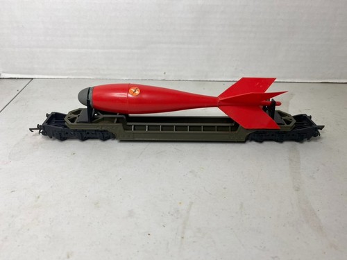 Triang battle space bomb load - space,