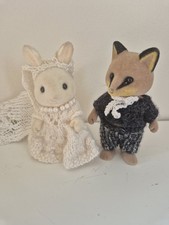 Sylvanian Families Bride & Groom. Hand-Knitted & Crocheted Outfits Vintage Style