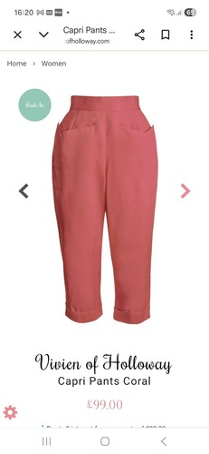 Vivien holloway capris - of,