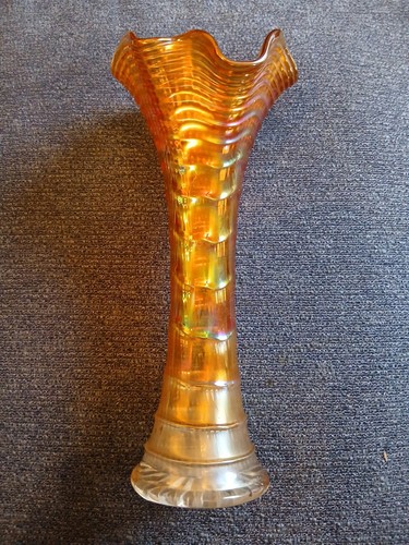 Carnival glass spiraly fluted - carnival,