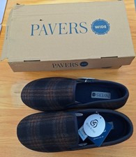 BNIB Pavers Mens Memory Foam