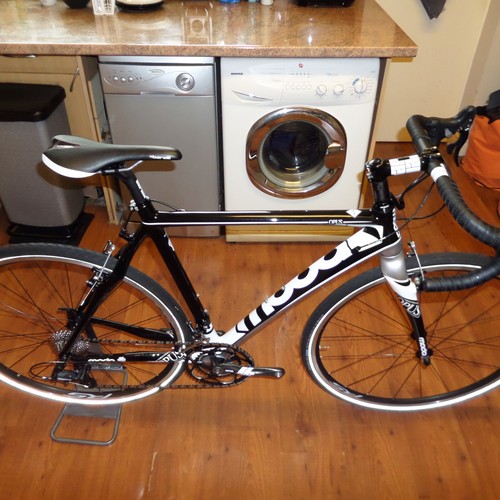 Moda opus carbon fibre - carbon,