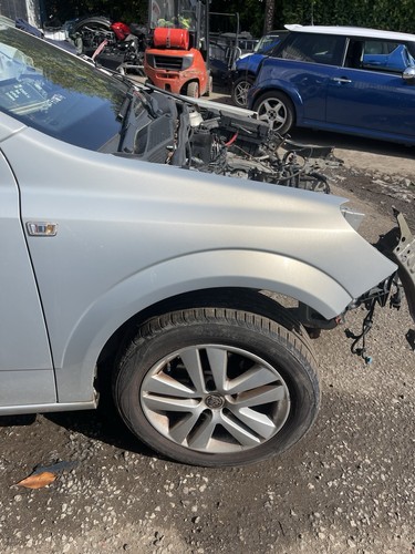 Vauxhall astra wing - vauxhall,