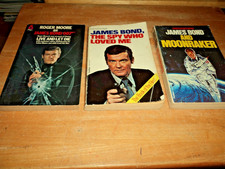 @@@ ROGER MOORE as JAMES BOND