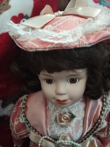 Haunted porcelain doll - porcelain, doll(yvonne)