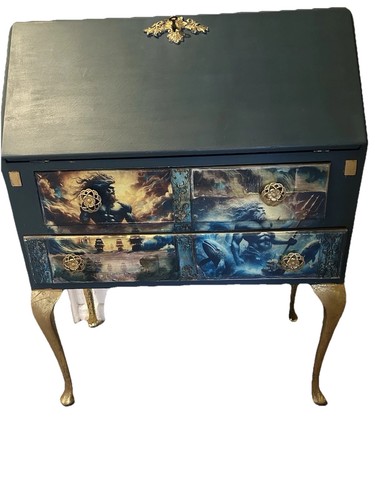 Writing desk with - with, drawers