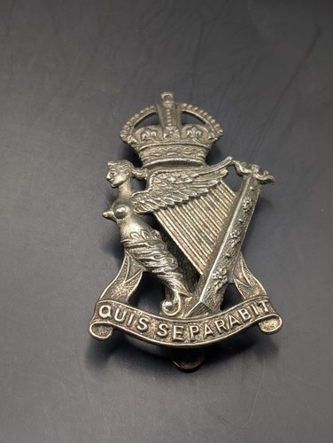 Royal ulster rifles cap badge - rifles,