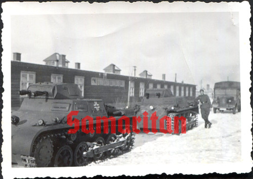 I12 ww2 original photo of - photo,