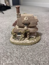 Lilliput Lane Circular Cottage