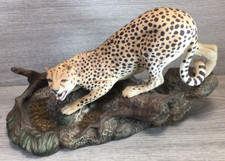 BESWICK CHEETAH ON ROCK 2725 EXCELLENT CONDITION BY GRAHAM TONGUE 1981-1989