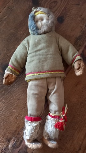 Vintage handmade eskimo - handmade,