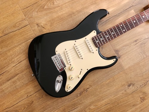 Squier affinity strat - '99,