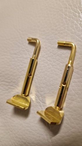 New golden chin rest - new,