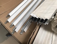 Suspended Ceiling Cross Tee Section bars, 1200mm x 24mm White, Job lot of 55