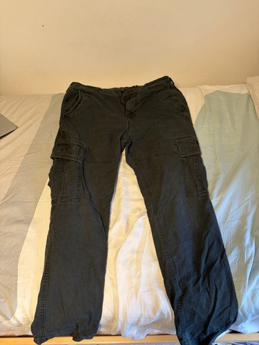 Superdry cargos black 36w 32l - cargos,