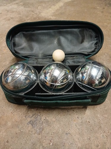 Vintage metal boules - metal, petanque