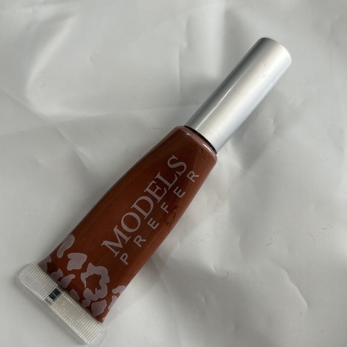 Models prefer lip - models,