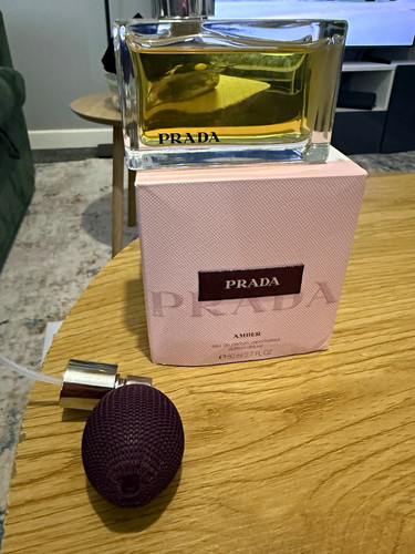 Brand new prada amber eau - amber, de