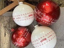 Four Smirnoff Gordons Captain Morgan Christmas Cocktail Bauble Glasses Red White