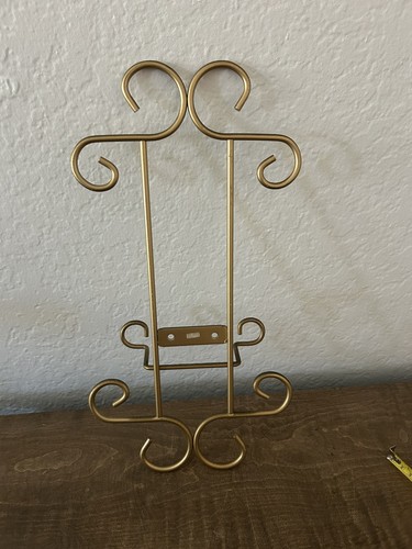 Metal wall mounted hanging - wall,