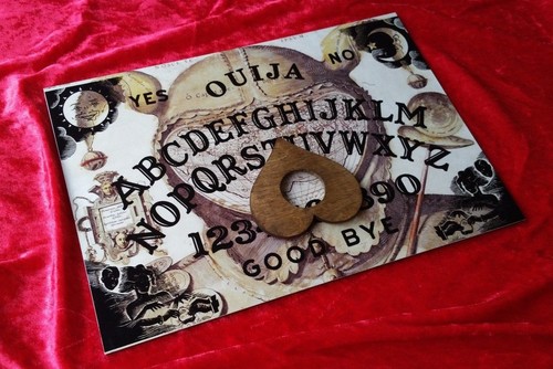 Classic wooden ouija board - wooden,