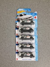 Hot wheels mainline nissan - hot,
