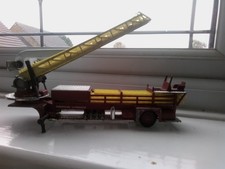 CORGI AMERICAN LAFRANCE Ariel Rescue Truck with Extendable Ladders
