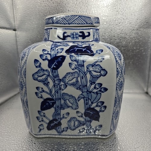 Three hands chinoiserie blue - hands, &