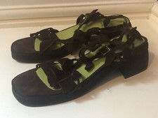 Muxart Barcelona Brown Suede Square Heeled Sandals with Leaf Detail - Size 39 