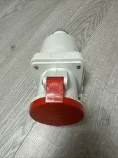 Garo 63A 5-pin industrial wall socket,plug Specifications: 63A, 5-pin 380-415V