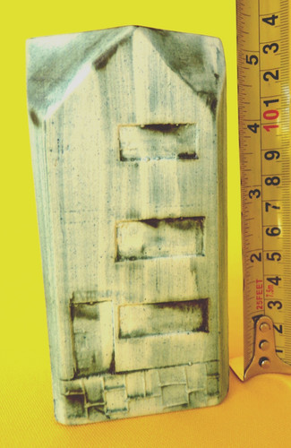 Carn pottery box house troika - carn,