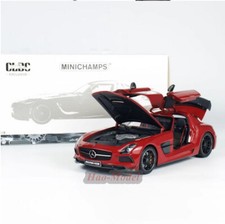 MINICHAMPS 1:18 Benz AMG SLS
