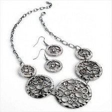 Retro Circles Antique Silver Tone Bling Crystals Feature Necklace Earrings Set