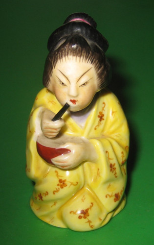 Vintage 1925 royal worcester - vintage,