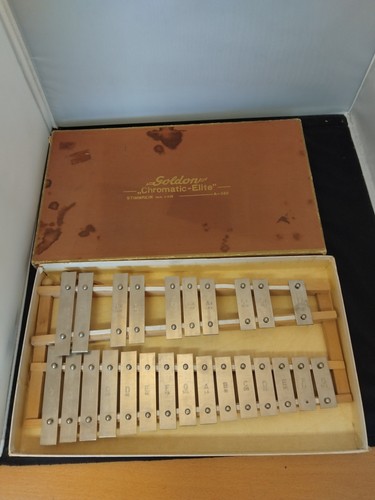 Vintage 1950s goldon - 1950s,