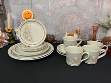 VINTAGE ROYAL DOULTON