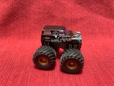 Micro Machines Grave Digger