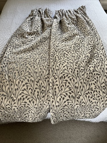 Pair lined curtains - pair, pleated