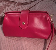Small Red Faux Leather Shoulder Bag. Excellent  Condition.