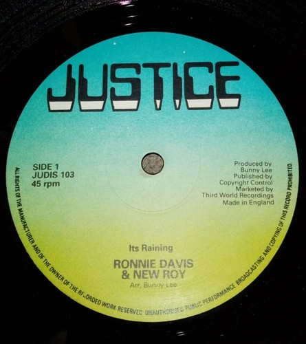 Ronnie davis its raining - ronnie,