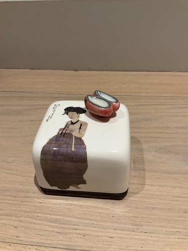 Korean music box moon river - music,