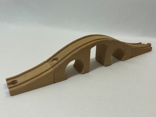 Wooden train track humpback - wooden,