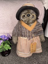 Gabrielle Designs Aunt Lucy 1978 Vintage Bear, All Original Clothing And Coin