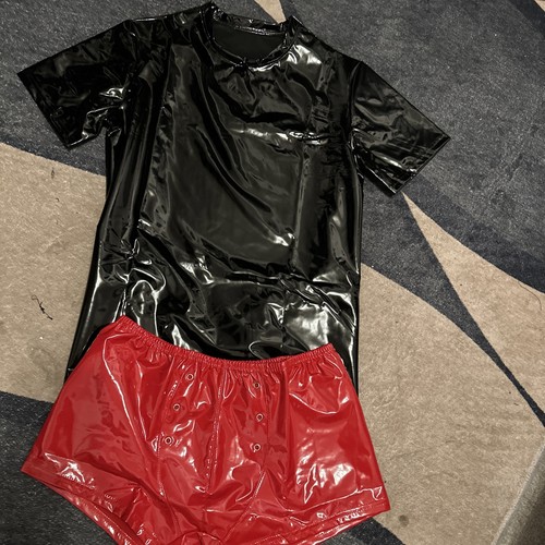 Lqbtq red vented shorts black - vented, &black