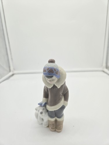 Lladro retired eskimo - lladro, boy