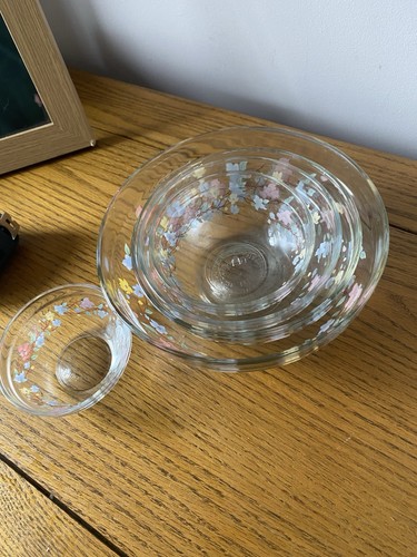Vintage flowers glass bowls - on,
